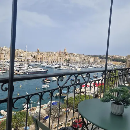 Korzo Waterfront * Senglea