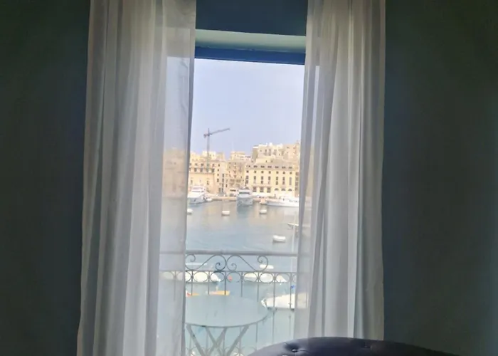 Апартаменты Korzo Waterfront